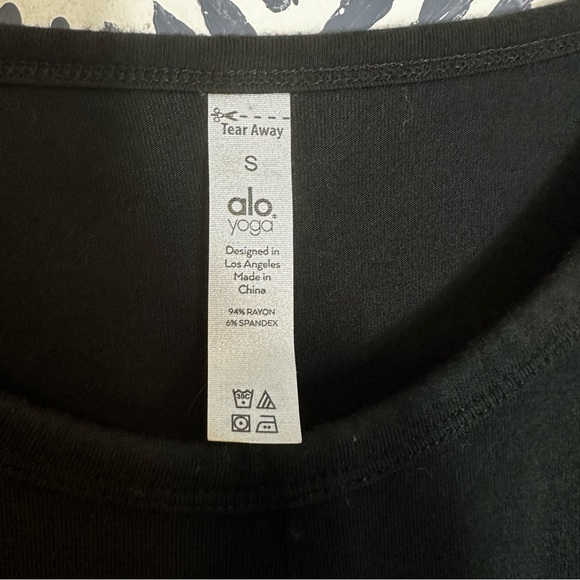 Alo Yoga Black Cover Tank Top - Picture 4 of 12